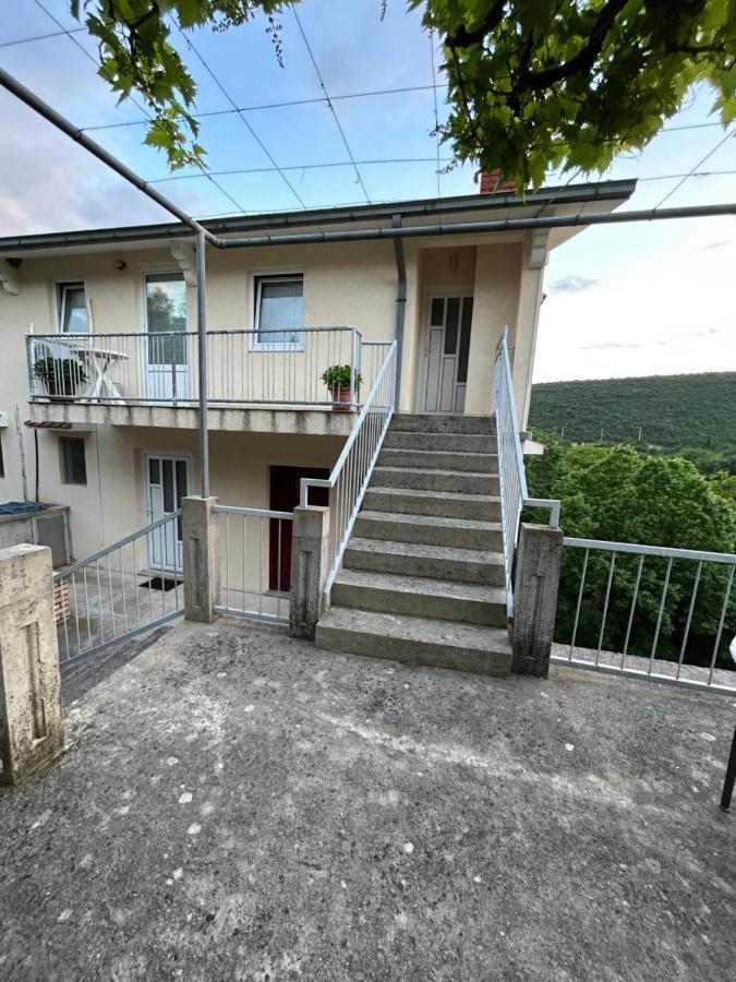 Lazarus Bigova Apartments Tivat Ngoại thất bức ảnh