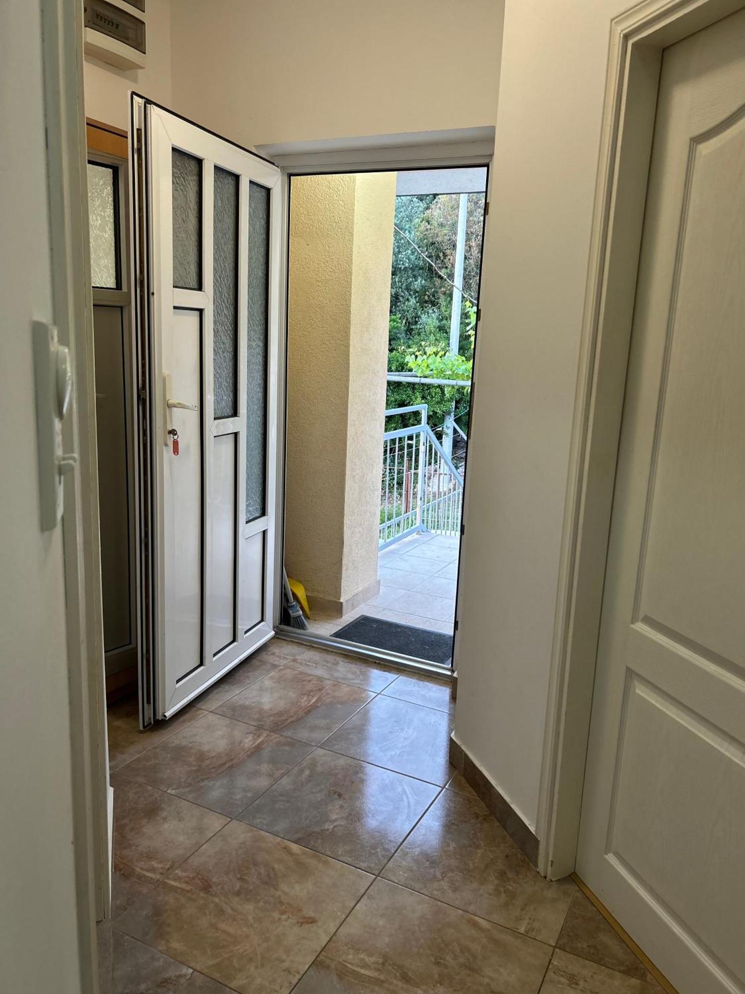 Lazarus Bigova Apartments Tivat Ngoại thất bức ảnh